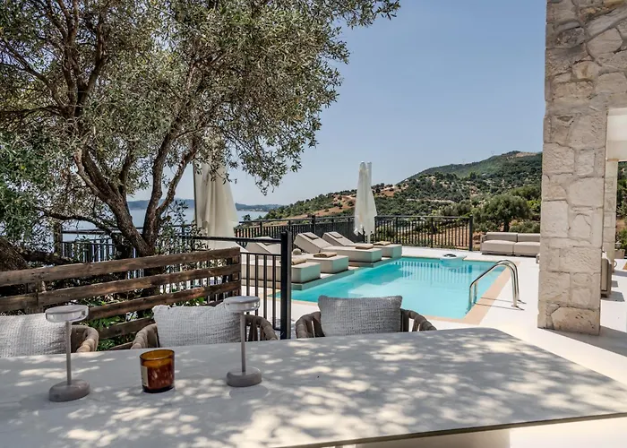 Oresis Panoramic Sea Retreat Access 100 Meters *